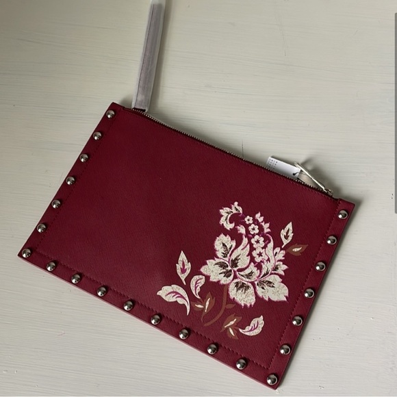 NWT White House Black Market Large Floral Studded Clutch - Picture 2 of 16